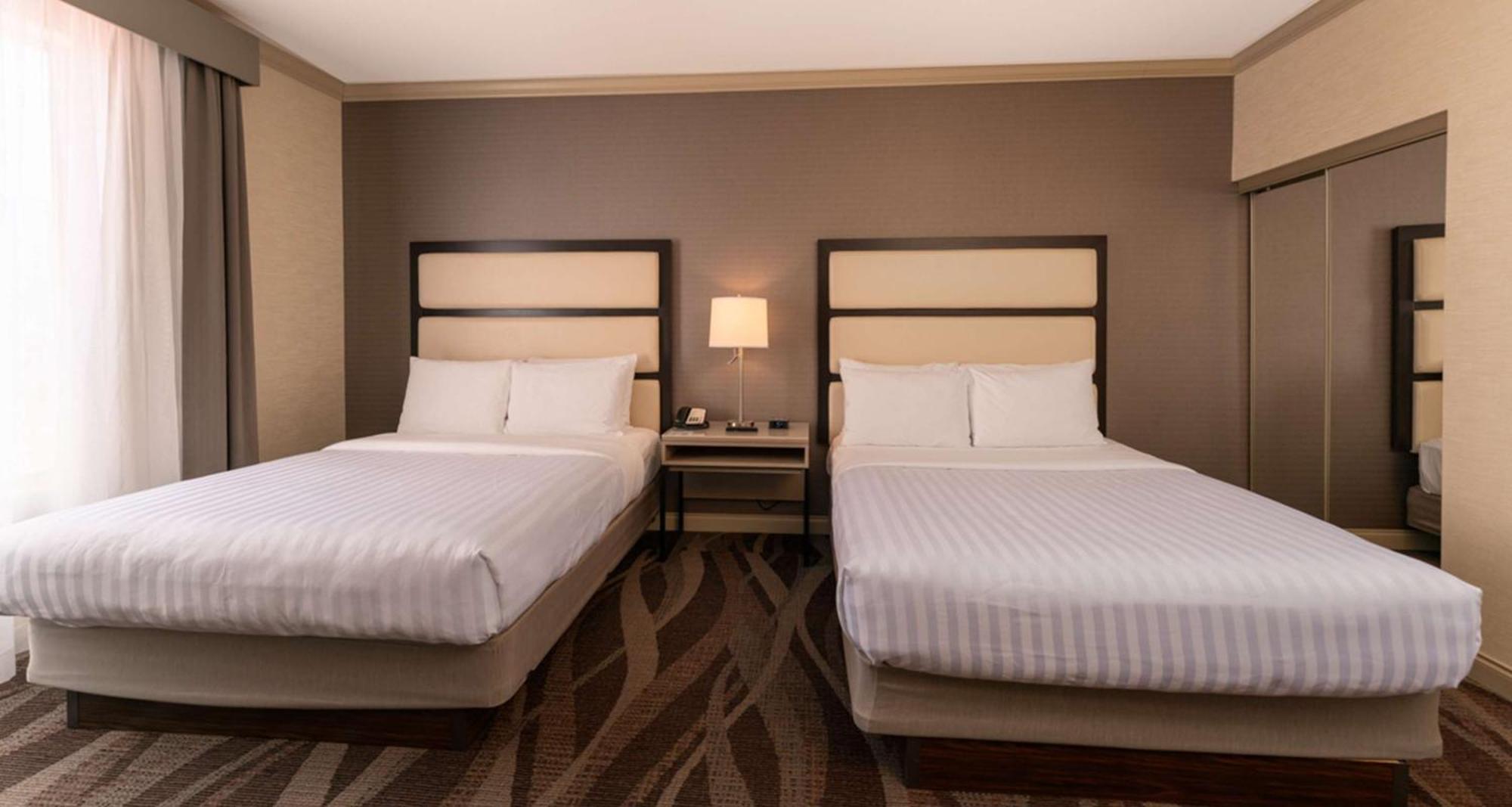 Prestige Harbourfront Resort, Worldhotels Luxury Salmon Arm Ngoại thất bức ảnh